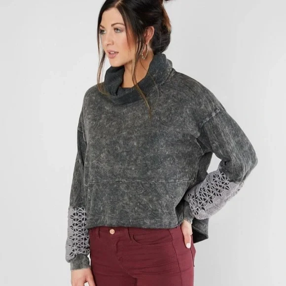 GIMMICKS [Buckle] Gray Washed Cowl Neck Sweatshirt M - Picture 4 of 11